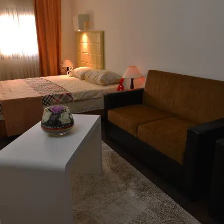 Sevcan 4*